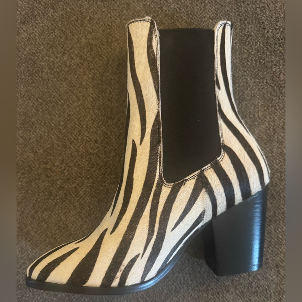 Vintage Zebra Haircalf Chelsea Boots‎ | Chunky Heel | Size 7 - Picture 10 of 16